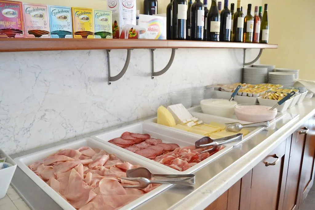 Hotel Midi Jesolo 3*,  Italie